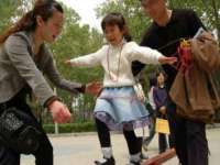 南宁择遭溪服装有限公司